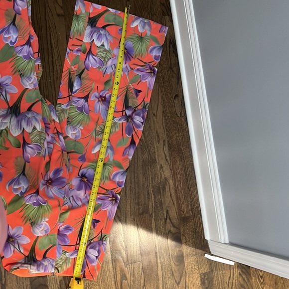 Alice and Olivia Athena Floral Wide-Leg Pants - Picture 11 of 14